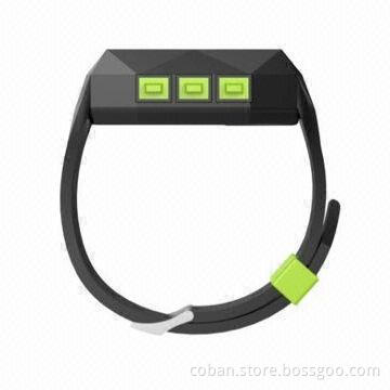 Child GPS tracking device with SOS, battery standby 100 hours